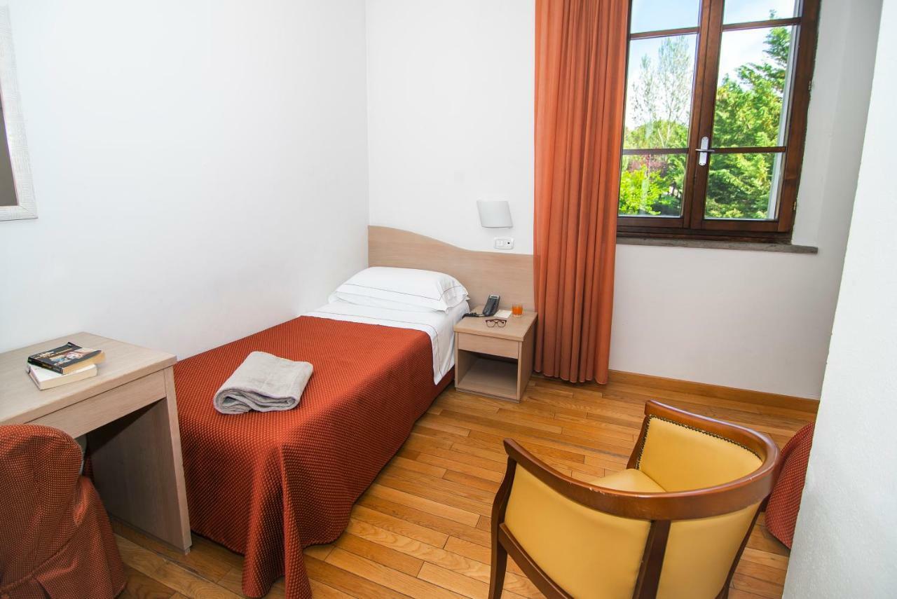 Hotel La Colonna Siena Buitenkant foto