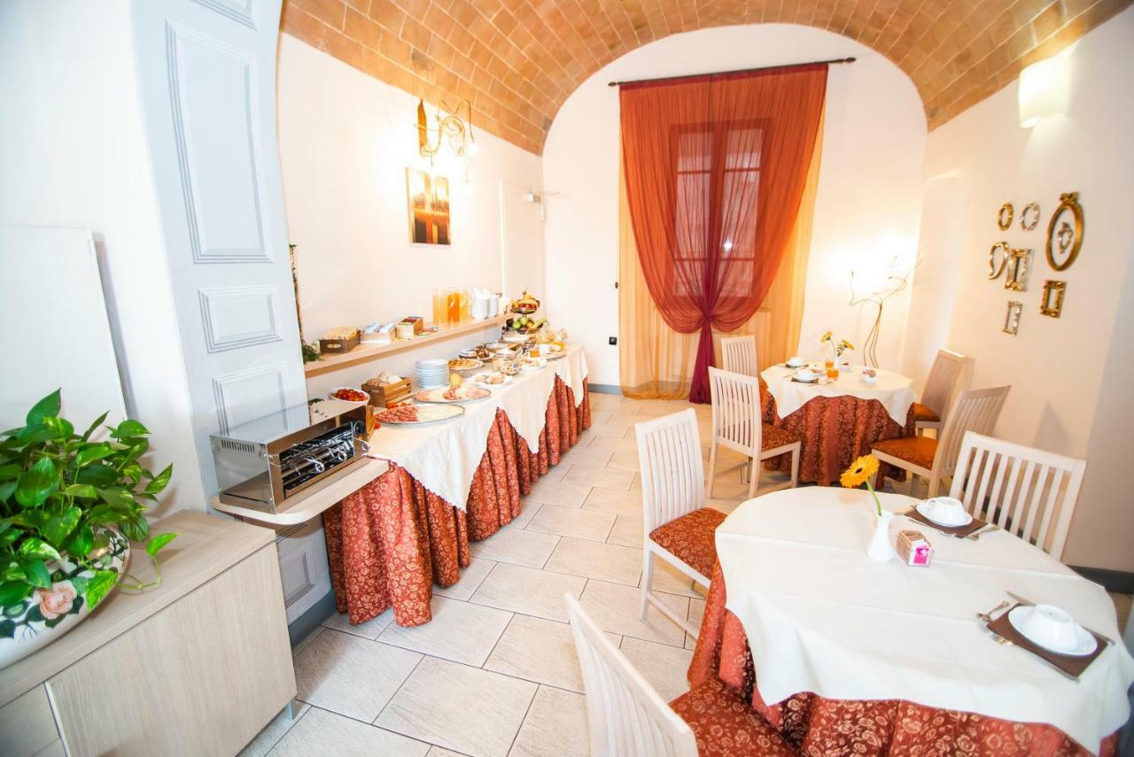 Hotel La Colonna Siena Buitenkant foto