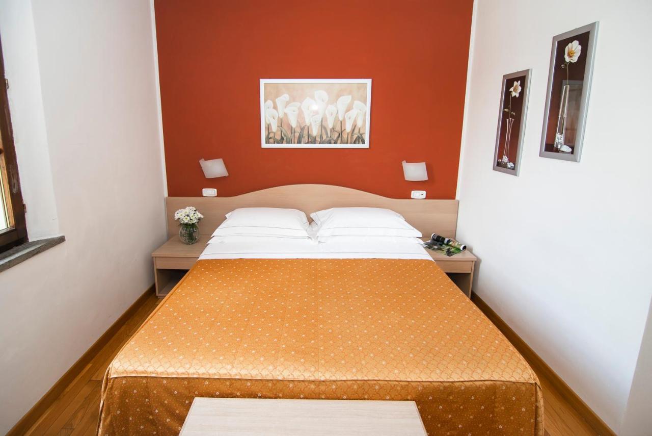 Hotel La Colonna Siena Buitenkant foto